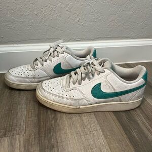 Nike White Low-Top Sneakers with Teal Swoosh